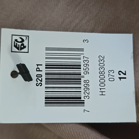 Christmas Magic... INC Gold Satin Jumpsuit - Picture 16 of 17